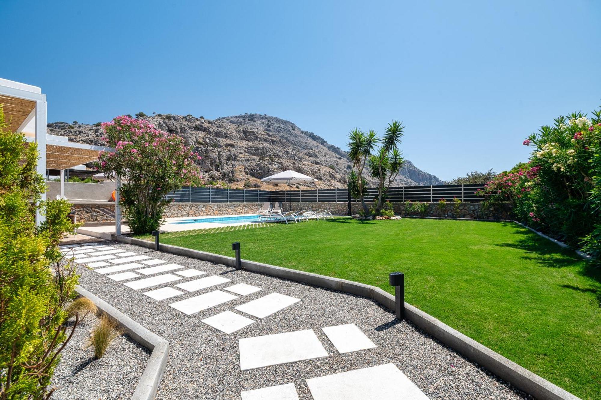 Villa Mariani II - In Lothiarika, Newly Renovated June 2024, Private Pool, Lindos 10 Min, Beach 120M Lardos Exteriör bild
