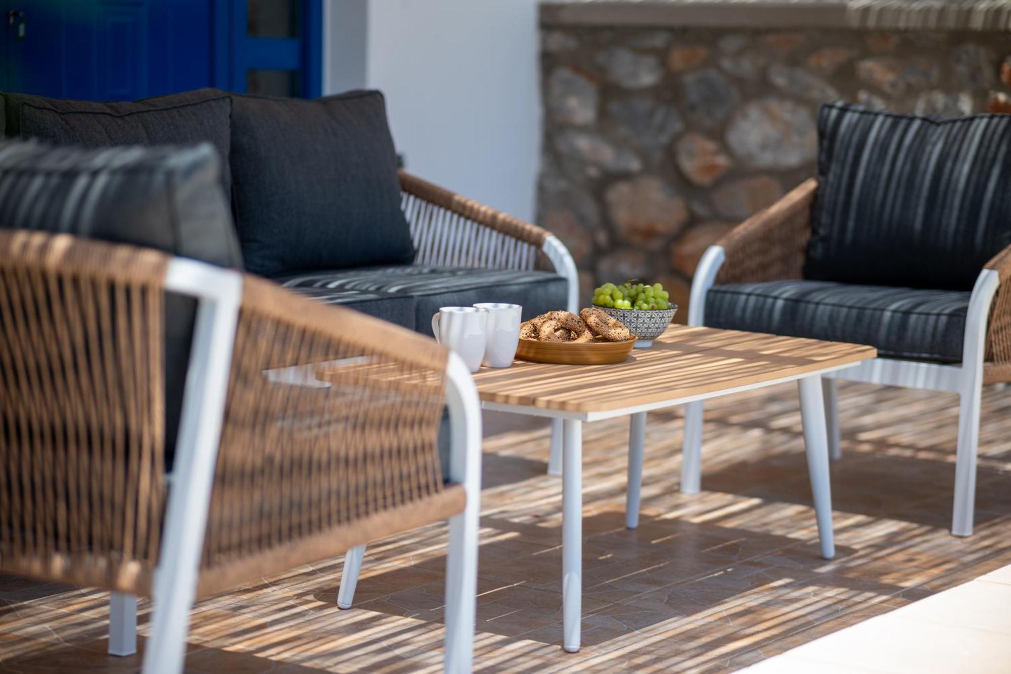 Villa Mariani II - In Lothiarika, Newly Renovated June 2024, Private Pool, Lindos 10 Min, Beach 120M Lardos Exteriör bild