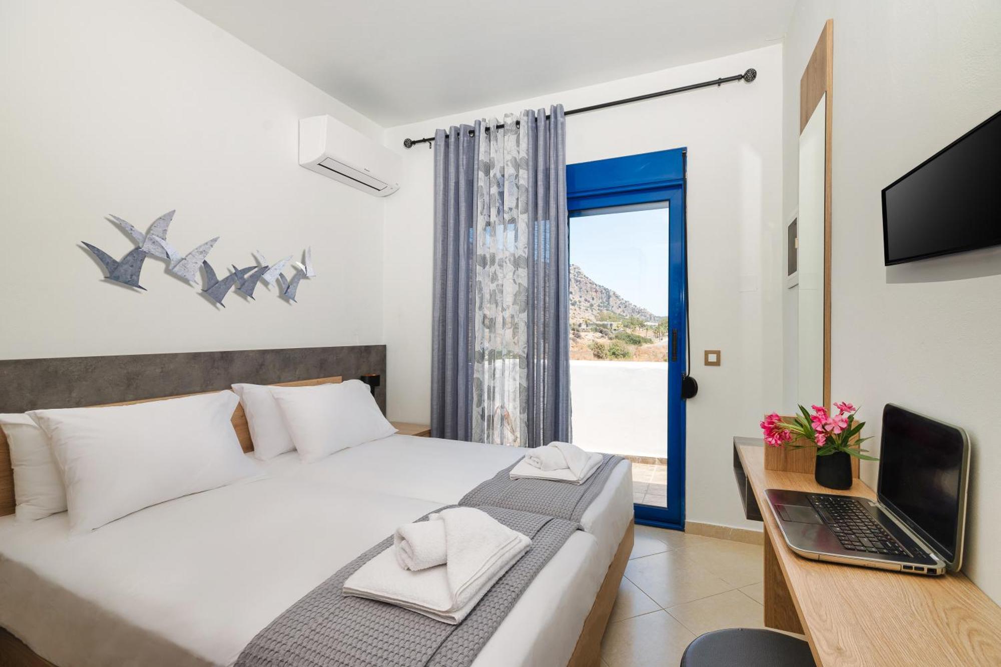 Villa Mariani II - In Lothiarika, Newly Renovated June 2024, Private Pool, Lindos 10 Min, Beach 120M Lardos Exteriör bild