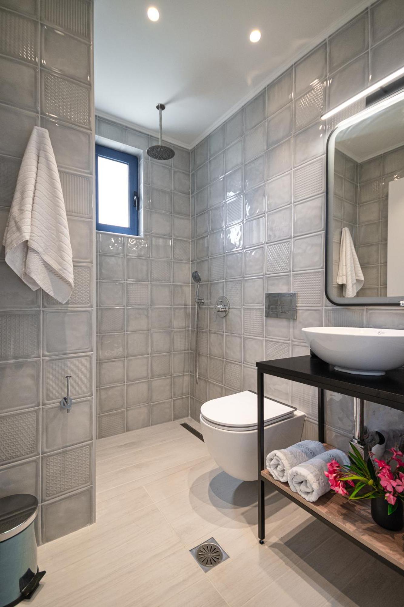Villa Mariani II - In Lothiarika, Newly Renovated June 2024, Private Pool, Lindos 10 Min, Beach 120M Lardos Exteriör bild